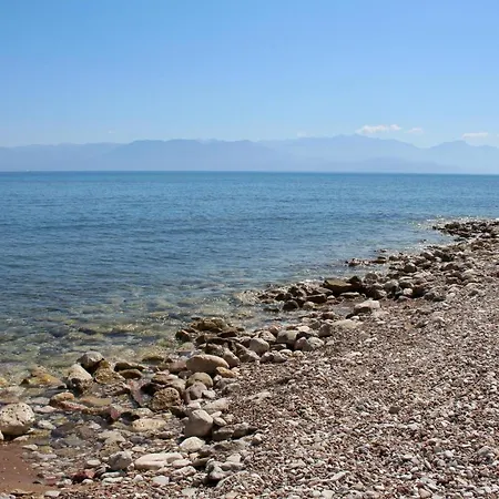 Paradies Nr 6 Chrani
